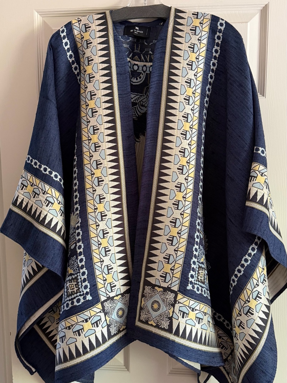 Etro Poncho - Picture 6 of 11